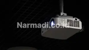 gambar laptop tidak muncul di projector - Narmadi.co.id