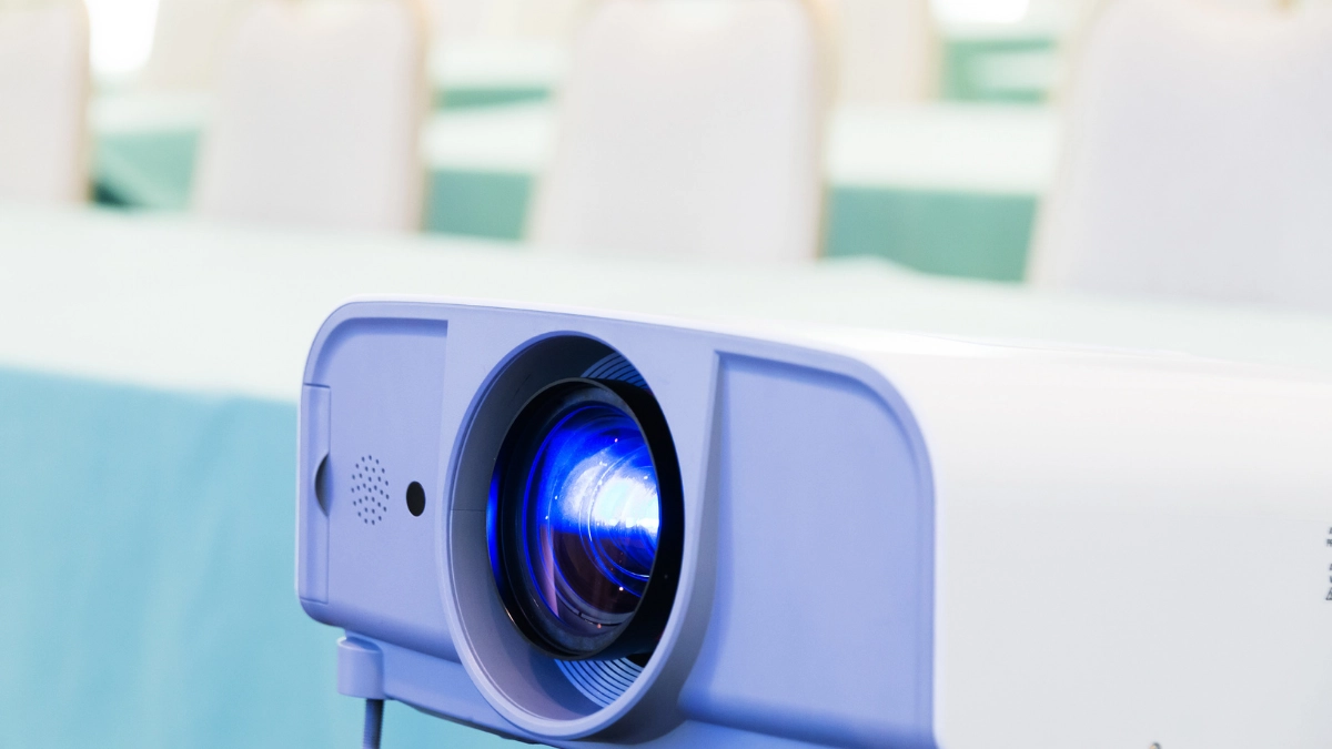 Fitur Unggulan Wireless Smart Projector