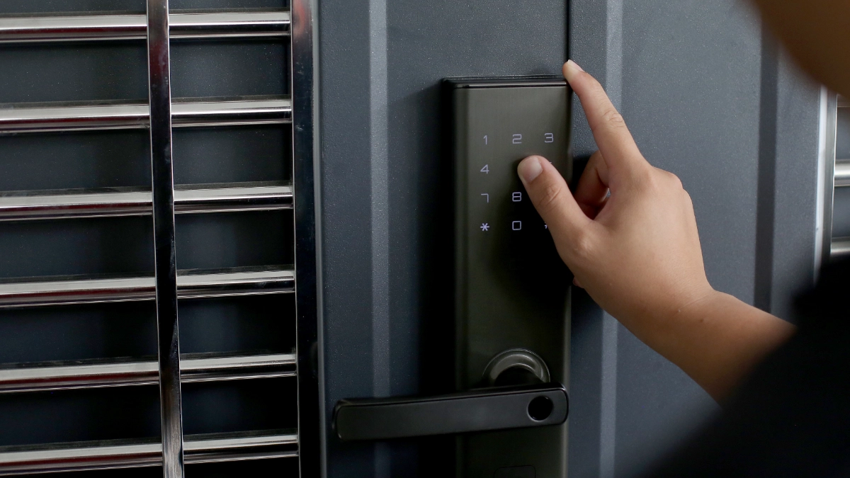 smart door lock - Narmadi.co.id