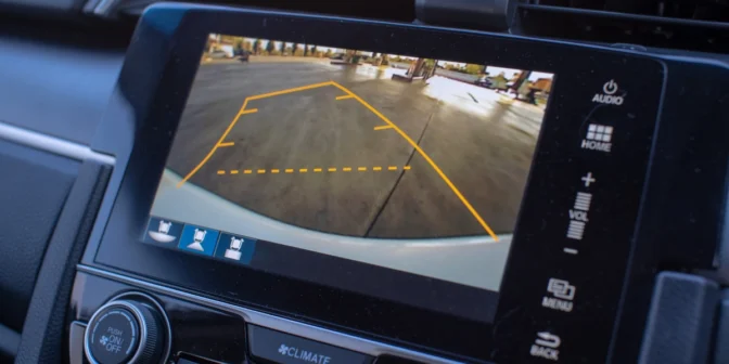 dashcam depan dan belakang