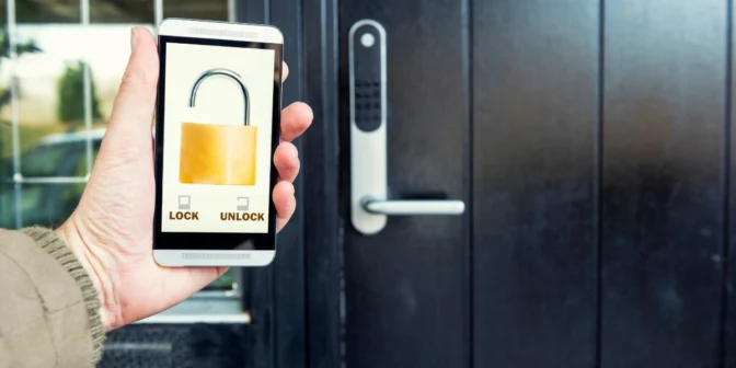 cara kerja smart door lock