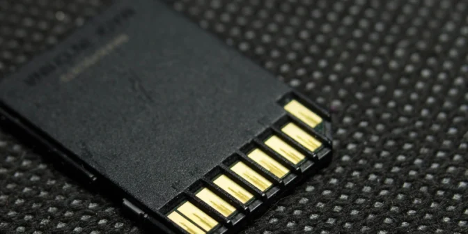 memilih dashcam mobil