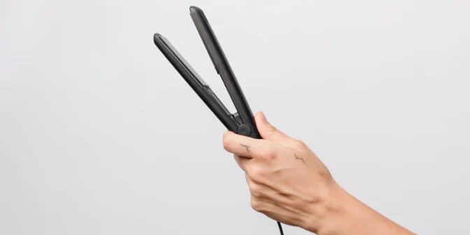 Hair Dryer dan Catokan: Apa Bedanya dan Kapan Sebaiknya Digunakan?