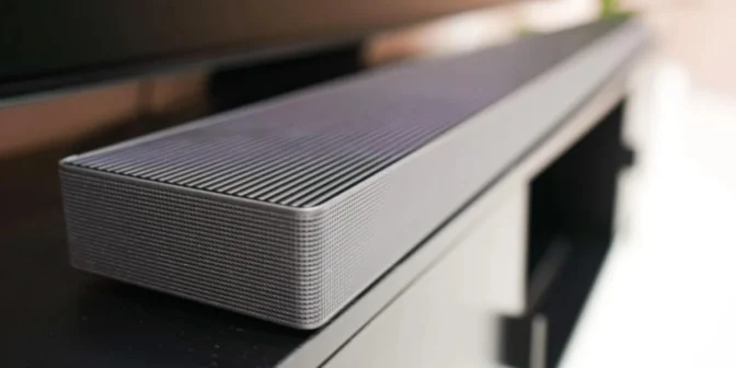 7 Kelebihan Soundbar yang Membuatnya Semakin Populer di Kalangan Pengguna TV Modern