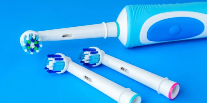 Smart Toothbrush untuk Anak: Solusi Modern agar Si Kecil Rajin Menyikat Gigi