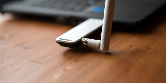 Dongle WiFi: Solusi Praktis untuk Koneksi Internet di Mana Saja