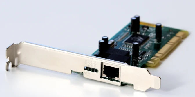 Komponen Server: Kenali Bagian Penting yang Menjaga Performa Tetap Stabil