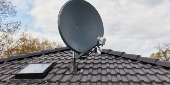 Begini Cara Kerja VSAT yang Bikin Internet Tetap Jalan di Wilayah Pelosok