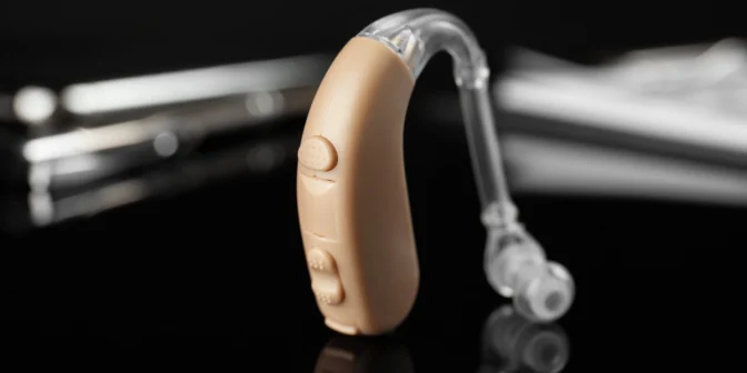 Cara Memilih Alat Bantu Dengar yang Tepat untuk Kebutuhan Anda