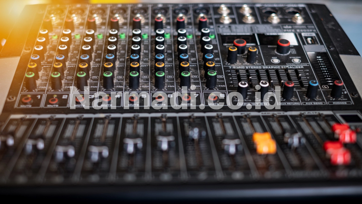 jenis mixer audio