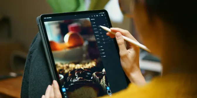 Kegunaan Stylus Pen: Lebih dari Sekadar Alat Tulis di Layar
