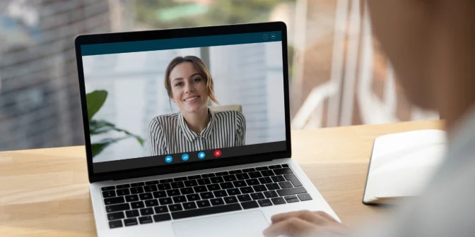 Daftar Perangkat Video Conference untuk Meeting Tanpa Gangguan