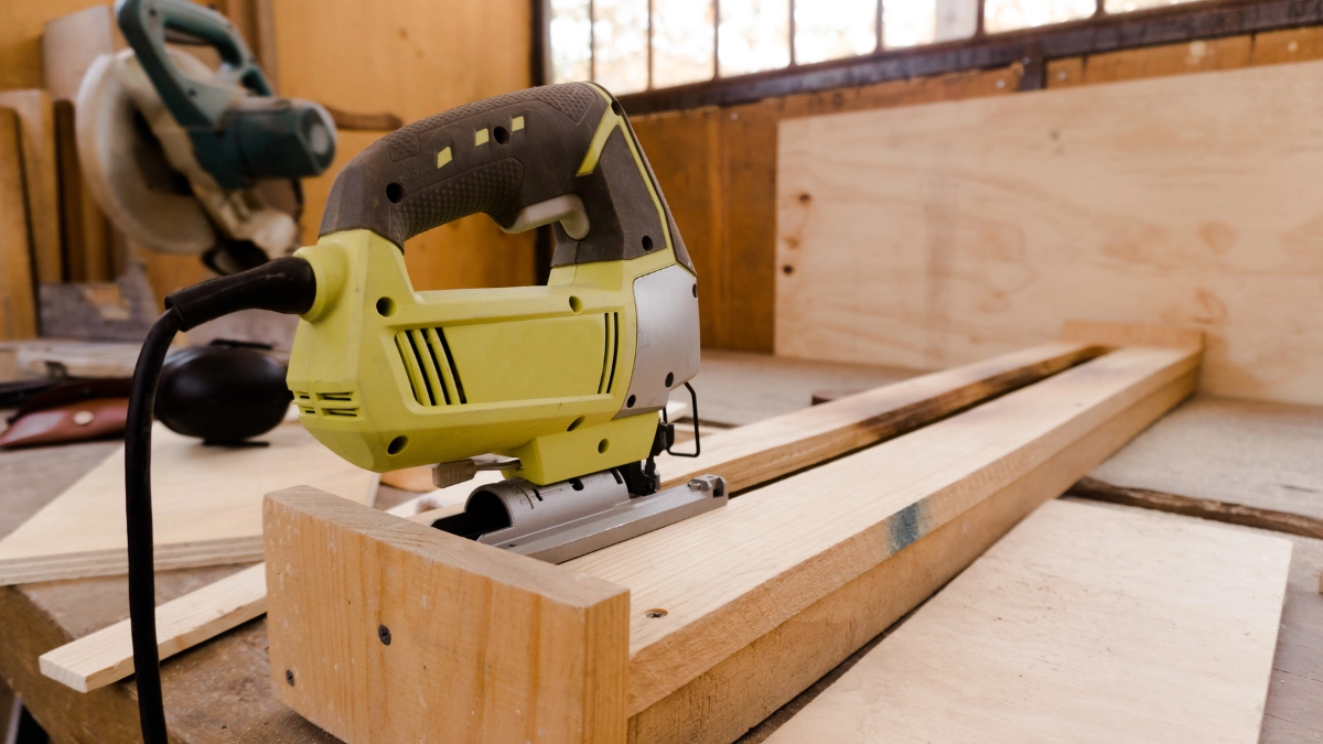 Apa itu Power Tools Corded?