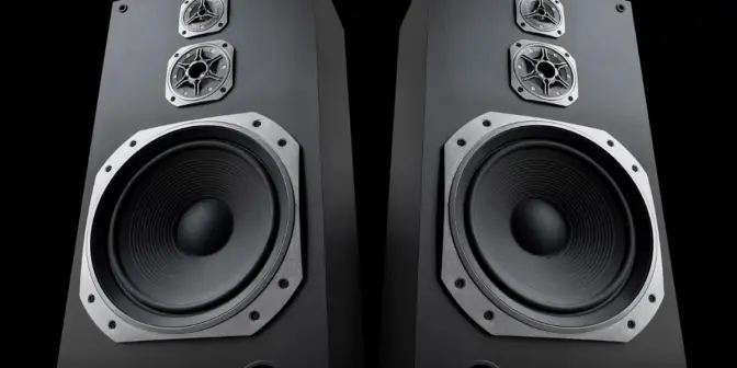 Beda Bluetooth Speaker dan Speaker Aktif: Mana yang Lebih Cocok untuk Anda?