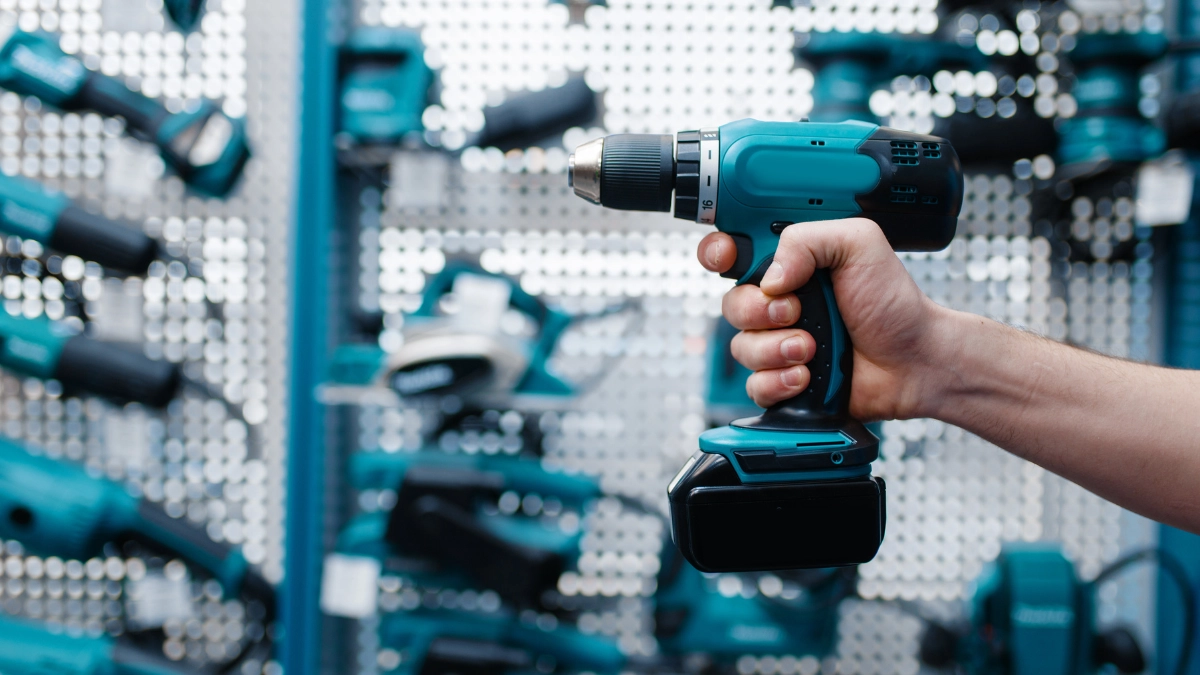 Cara Menggunakan Power Tools yang Aman