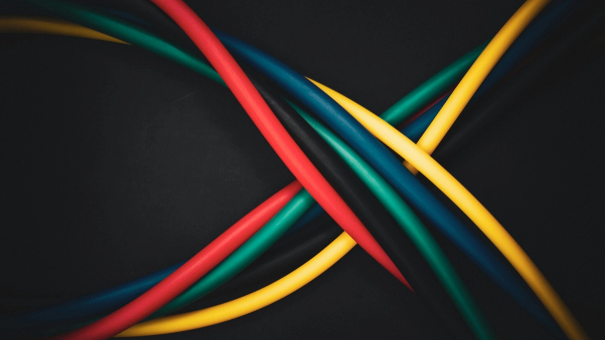 Cek kabel, colokan, dan baterai
