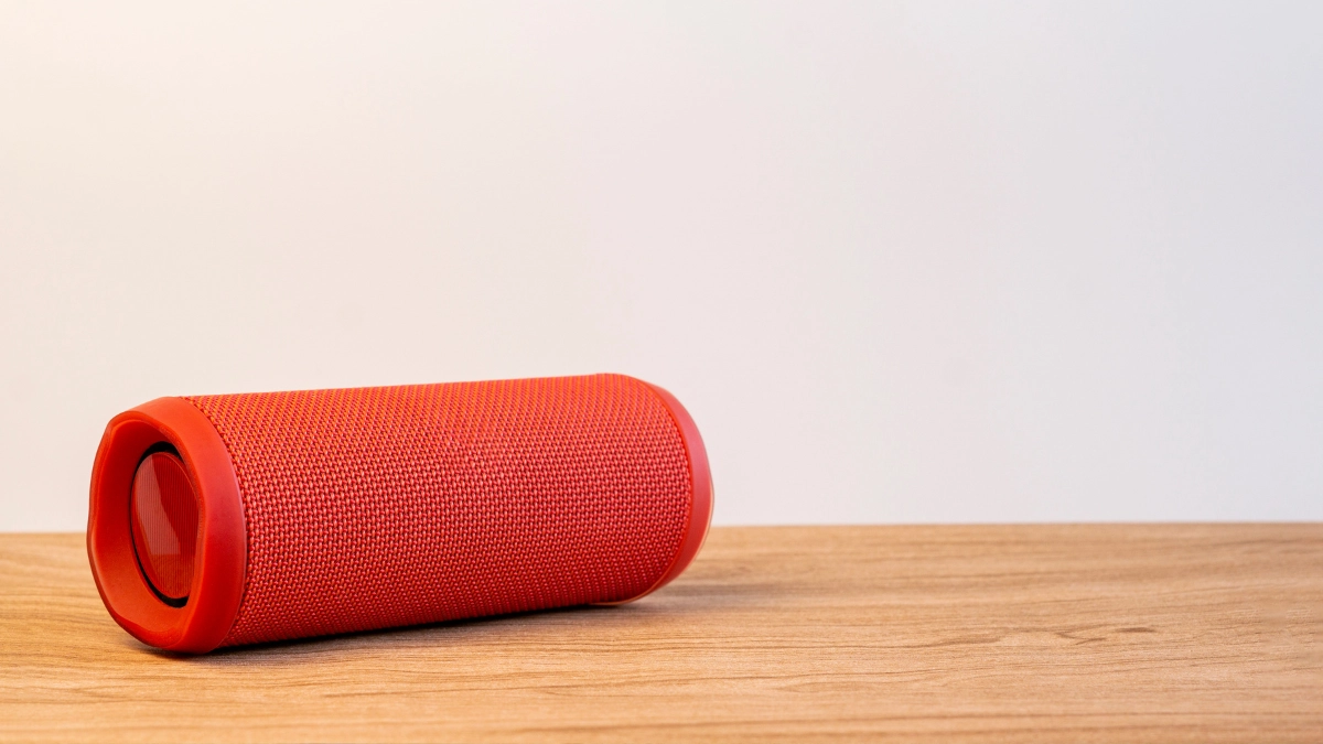 Perbedaan Bluetooth Speaker dan Speaker Aktif