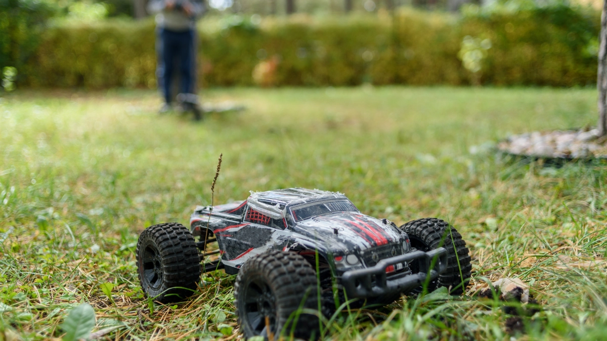 memilih rc toy - Narmadi.co.id