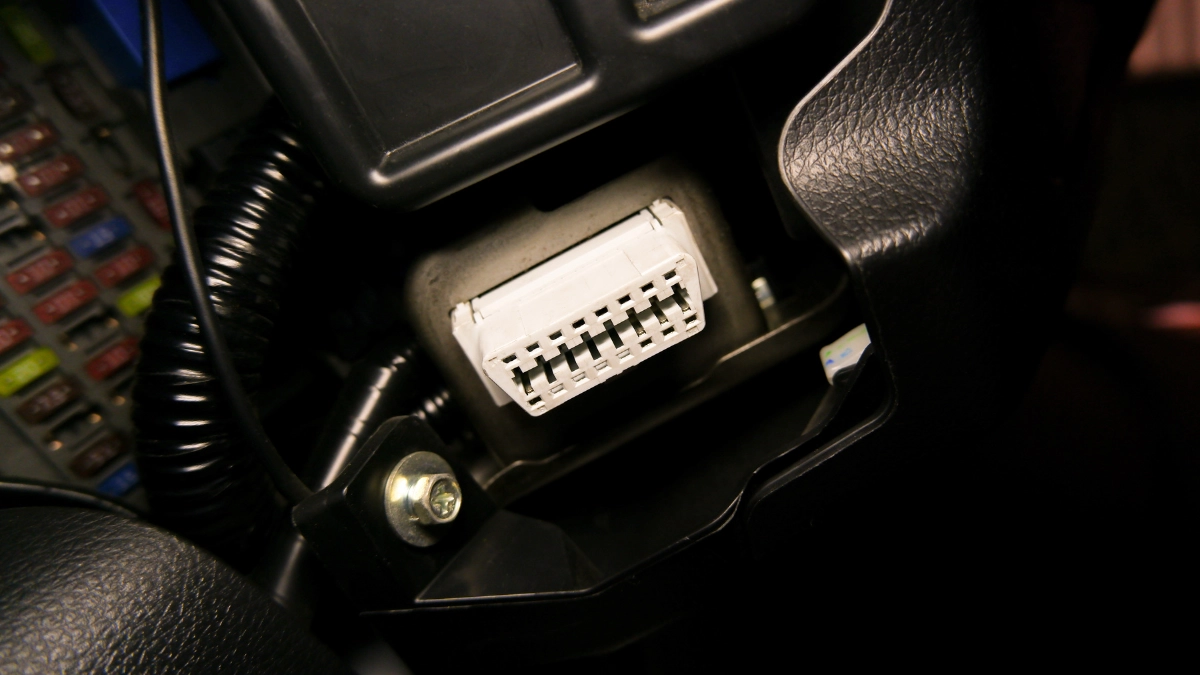 port obd2 - Narmadi.co.id