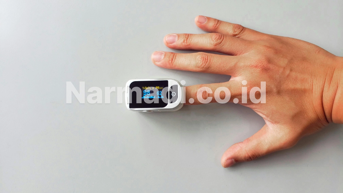 fingertip oximeter - Narmadi.co.id