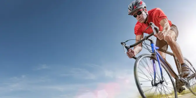 5 Alasan Kenapa Helm Pintar Layak Dipakai Pesepeda Urban