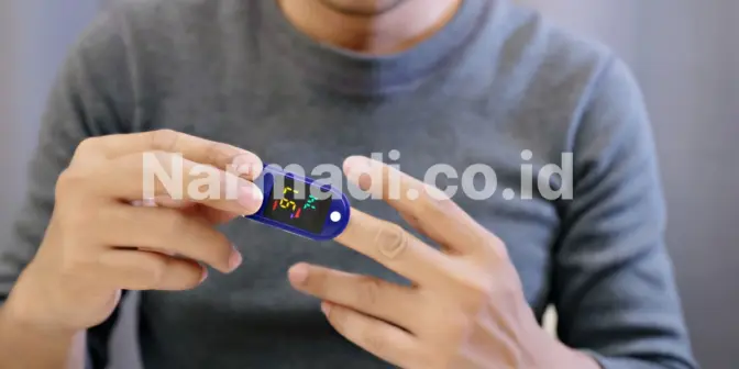 Cara Menggunakan Pulse Oximeter dengan Benar agar Hasil Akurat