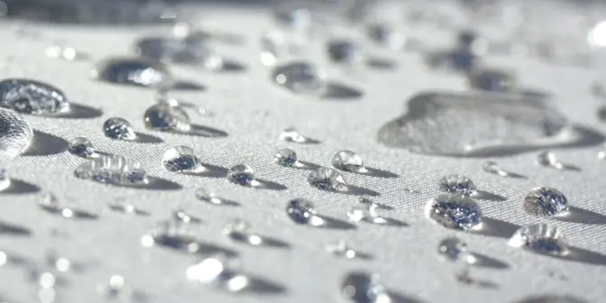 Apakah Smart Cycling Helmet Tahan Air? Ini Penjelasan Lengkapnya